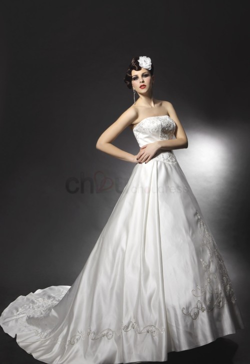 Modest A-Line/princess Strapless Chapel Train Satin Chiffon Wedding Dresses With Ruffle Embroidery beadwork 
