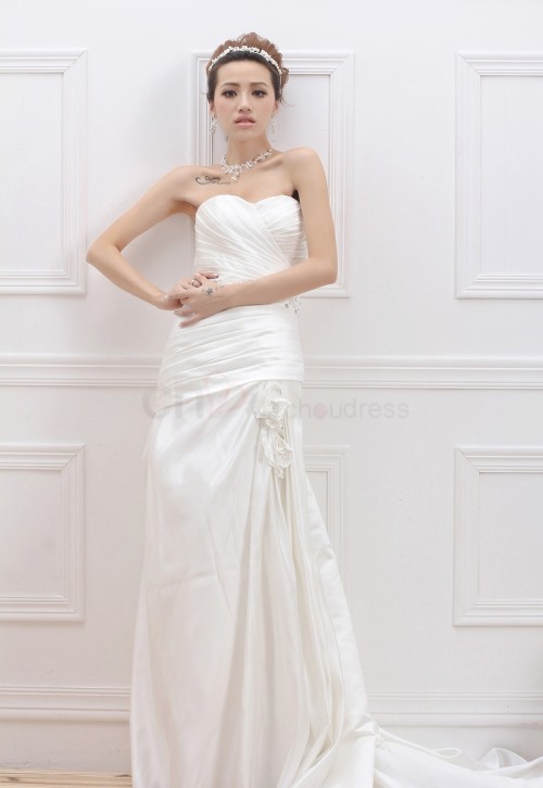 Fabulous A-Line/princess Sweetheart Strapless Chapel Train Satin Romantic Wedding Dresses with ruffle beading
